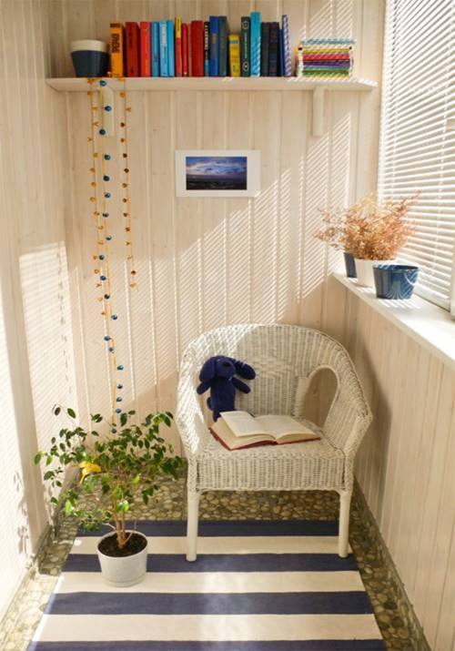 inspiring designs for decorating small balcony 