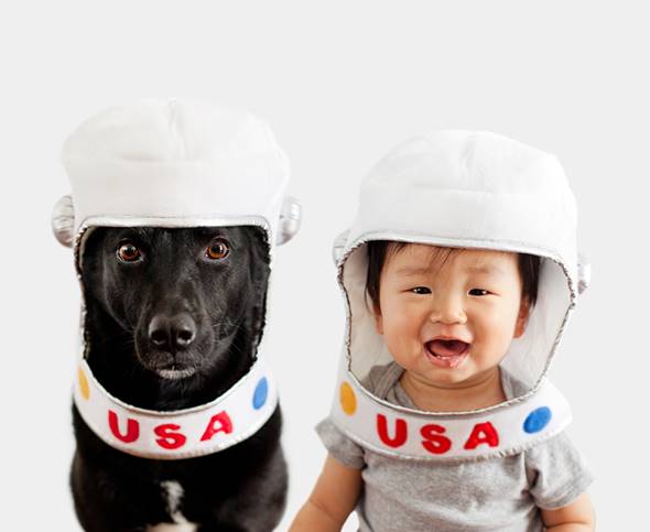 Cute Photos of a Baby and a Dog 