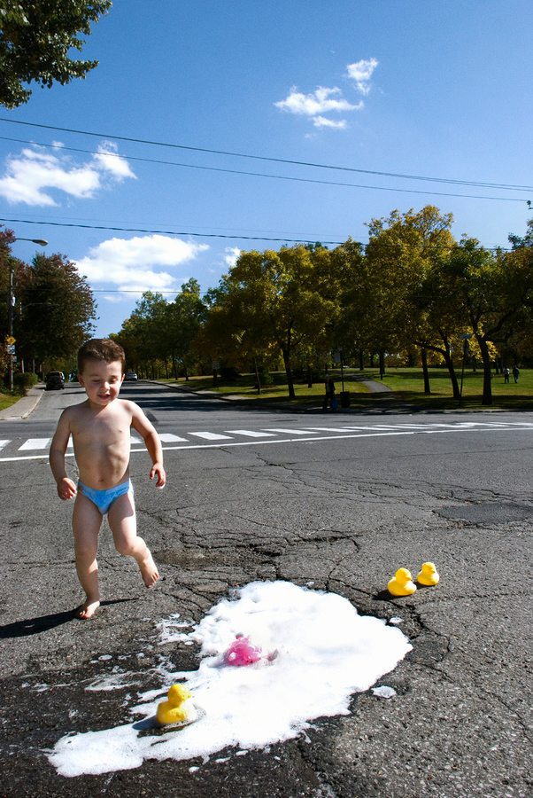 funny-use-out-of-potholes-in-their-city-12