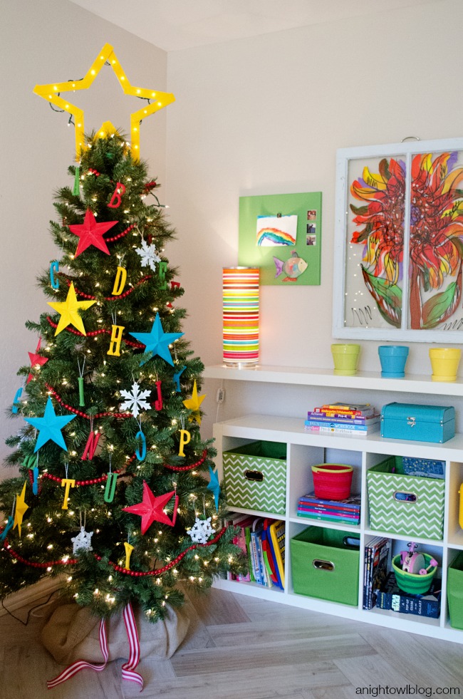 25+ Awesome Christmas Tree Decorating Ideas 2016 - DesignMaz