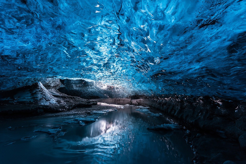 Skaftafell-Ice-Cave