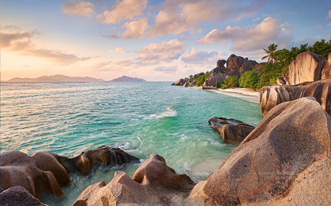 la digue beach seychelles wallpaper