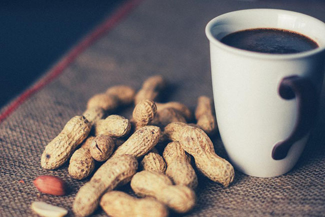 peanuts coffee cup